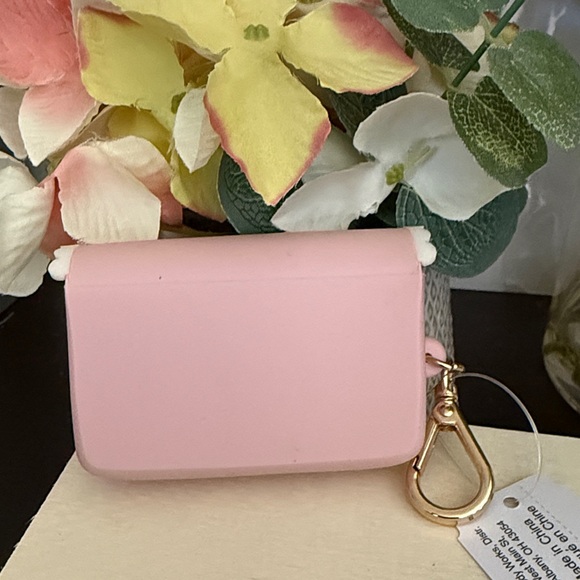 🆕🪷 BATH & BODY WORKS SCALLOP BOW SNAPCASE POCKETBAC HOLDER. BRAND NEW! - Picture 7 of 7